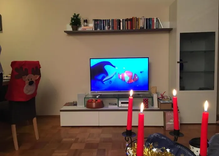 Berg- Und Seeblick Am Hillebachsee By Interhome