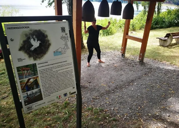 Berg- Und Seeblick Am Hillebachsee By Interhome Lägenhet